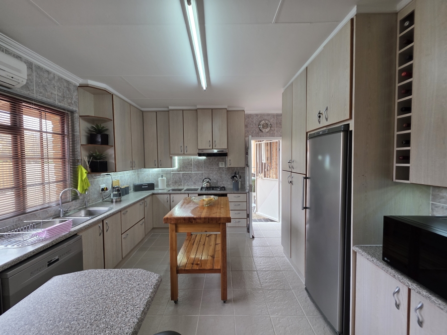 3 Bedroom Property for Sale in Flamingo Park Free State